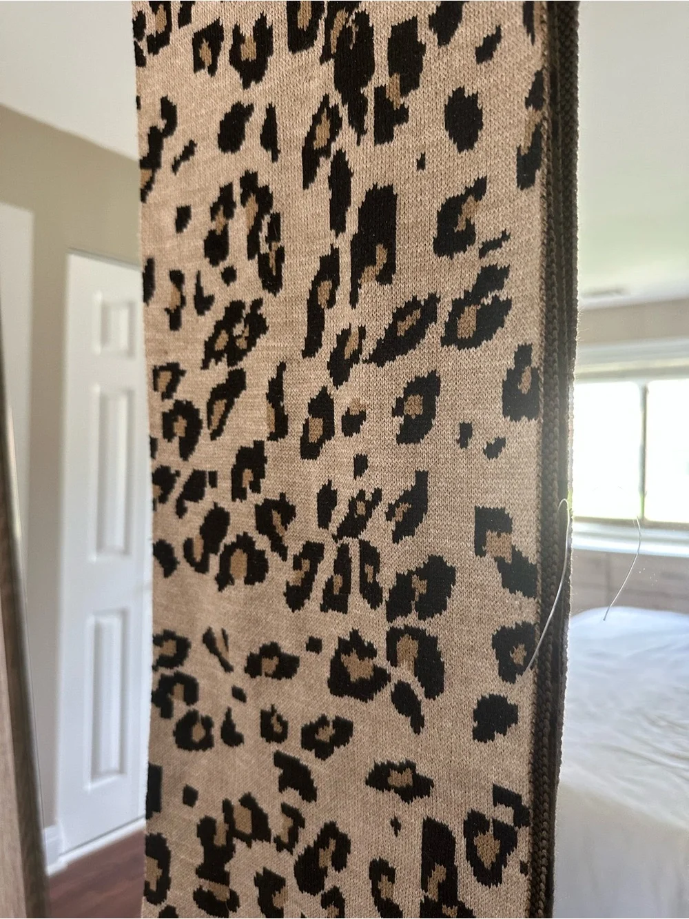 Calvin Klein Beige Cheetah Print Scarf NWOT One Size